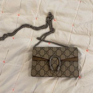 Authentic Gucci Mini Dionysus crossbody bag